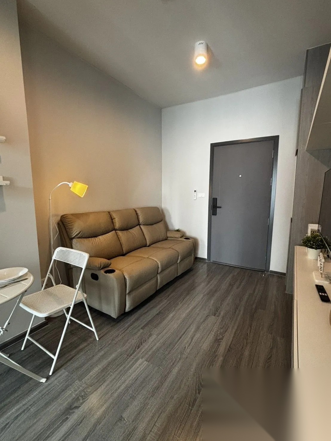 1 Bedroom Condo for sale at Ideo Ramkhamhaeng Lamsali Station — photo 3