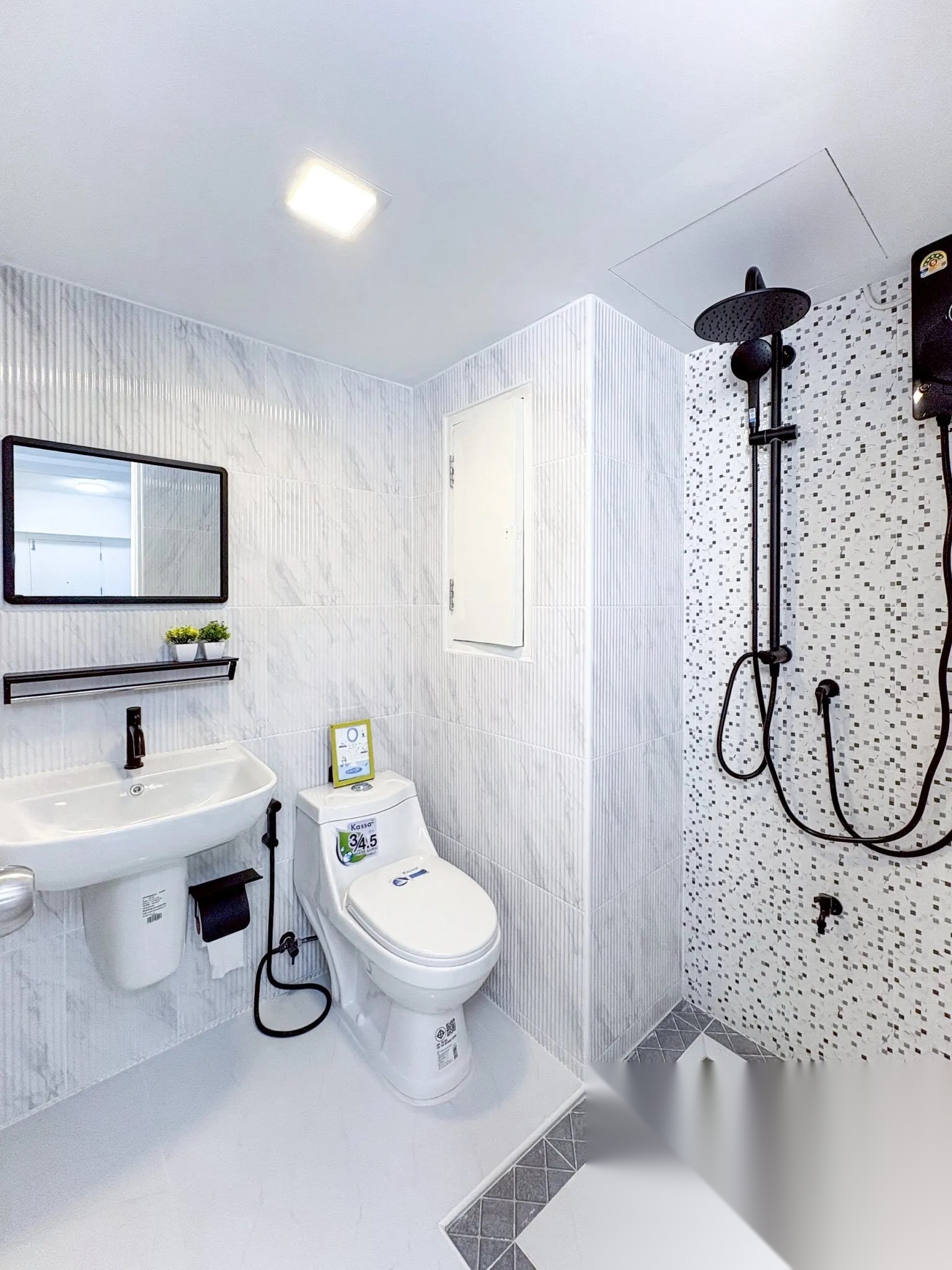 1 Bedroom Condo for sale at Koonsuk Ville Nawamin 157 — photo 4