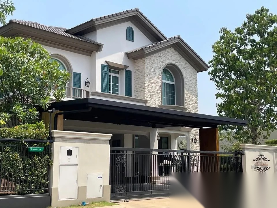 4 Bedroom House for sale at Nantawan Ramintra -​ Paholyothin 50 — photo 1