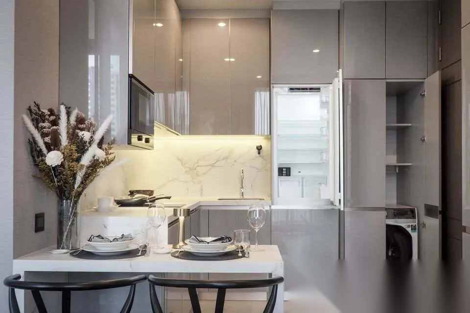 1 Bedroom Condo for sale at The Esse at Singha Complex — photo 1