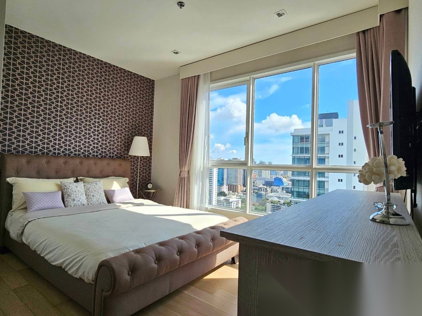1 Bedroom Condo for sale at HQ By Sansiri — photo 4