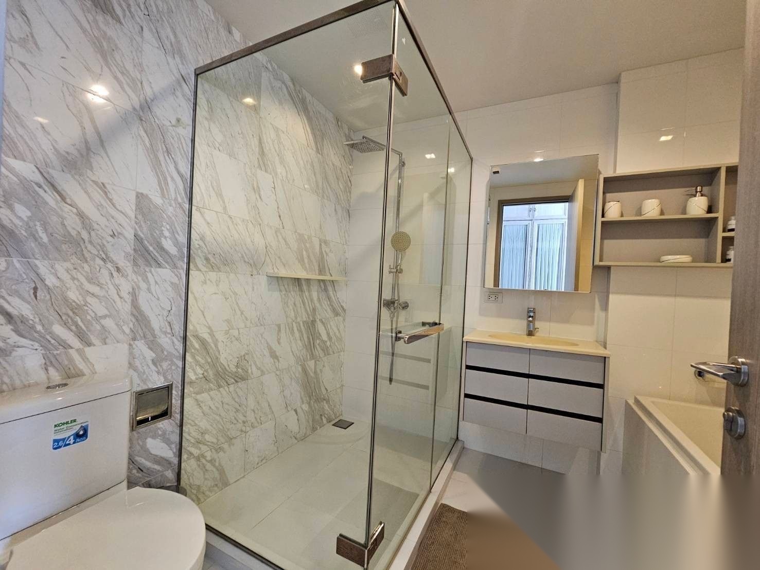 1 Bedroom Condo for sale at HQ By Sansiri — photo 5