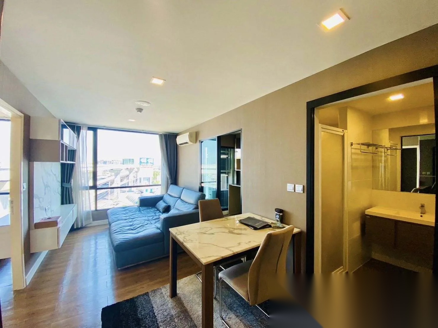 2 Bedroom Condo for sale at Esta Bliss Condo — photo 3
