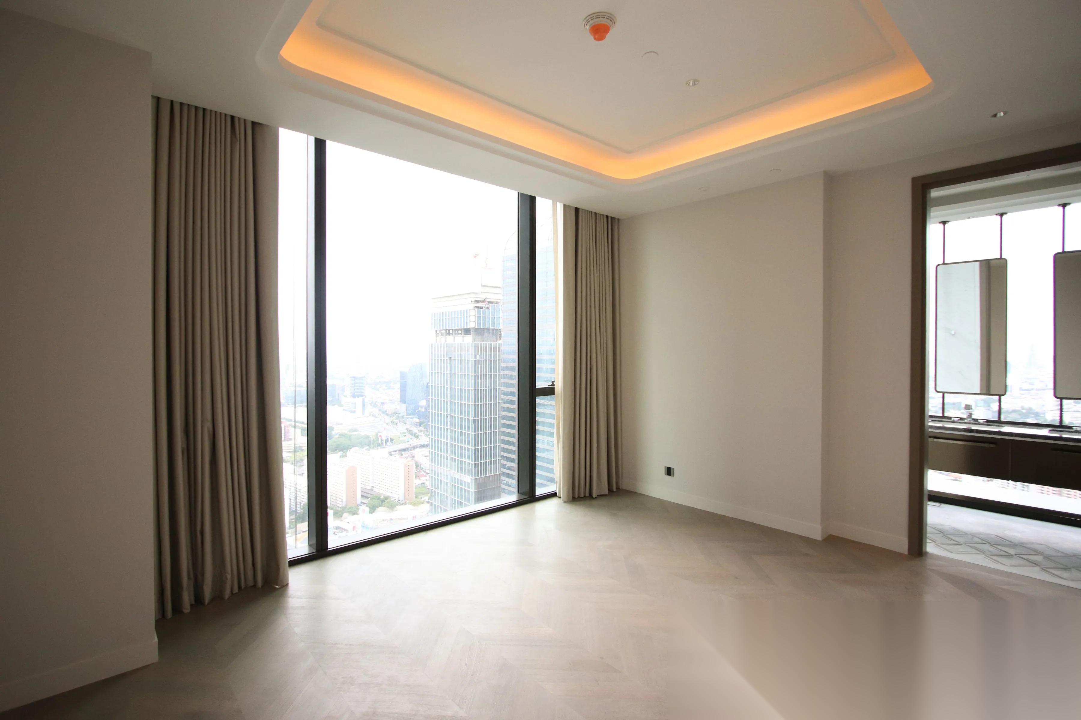2 Bedroom Condo for sale at One89 Wireless — photo 3