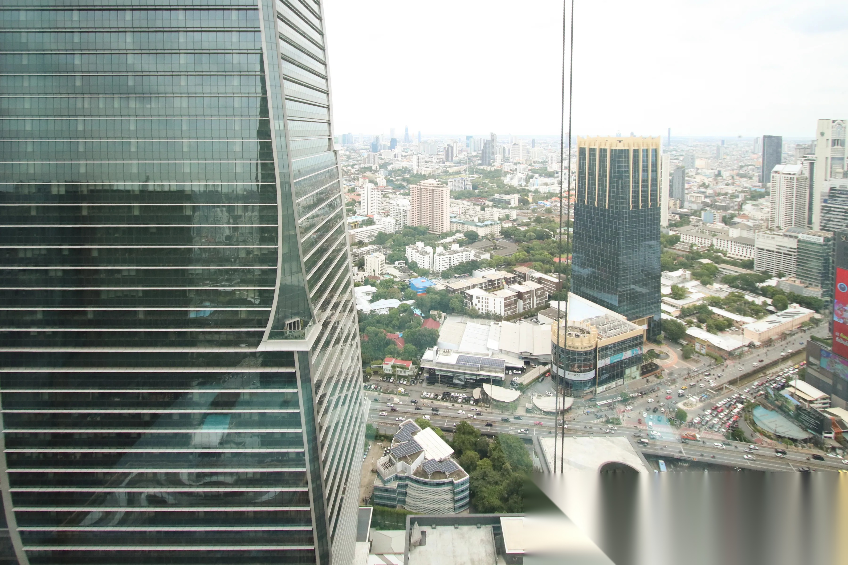 2 Bedroom Condo for sale at One89 Wireless — photo 5