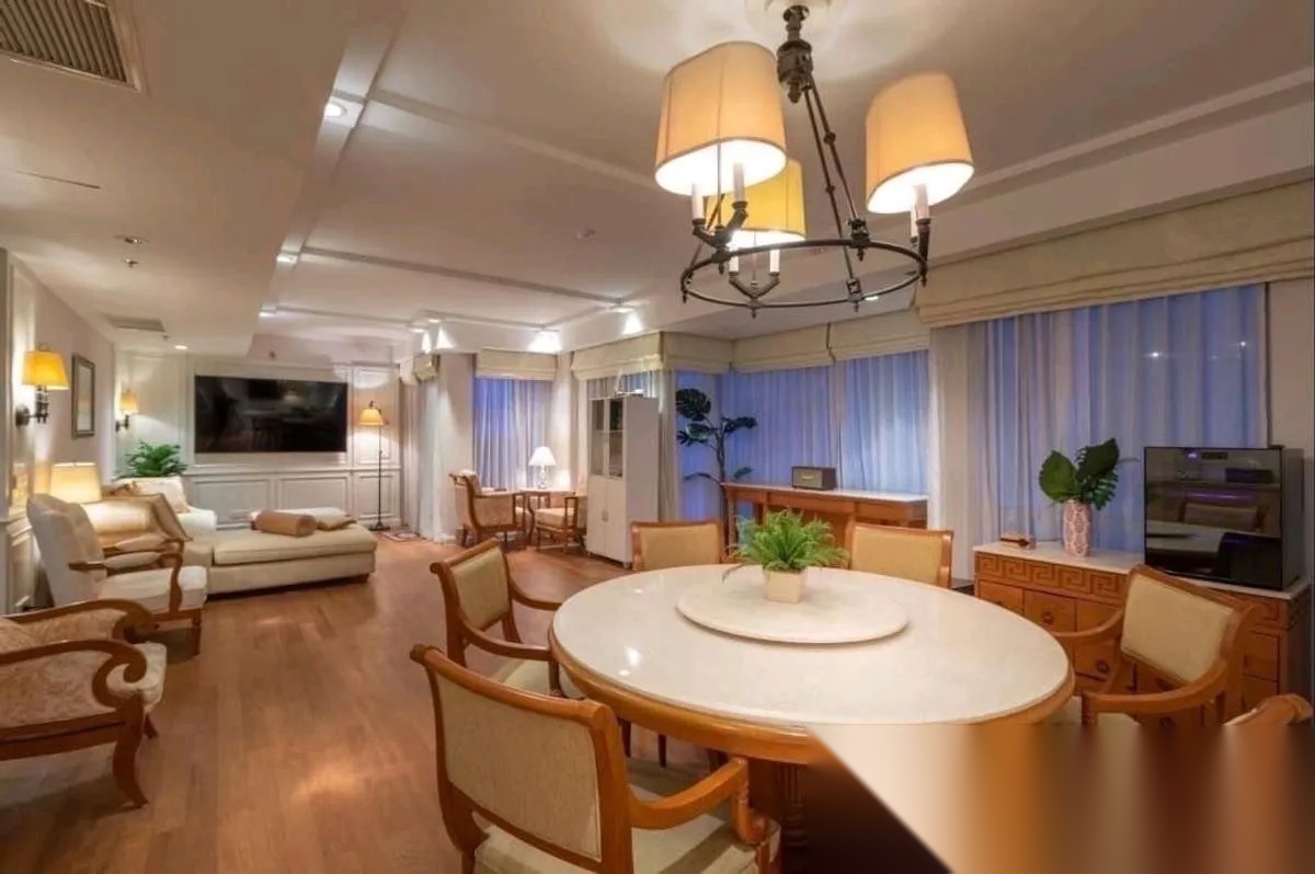 2 Bedroom Condo for sale at Langsuan Ville — photo 1