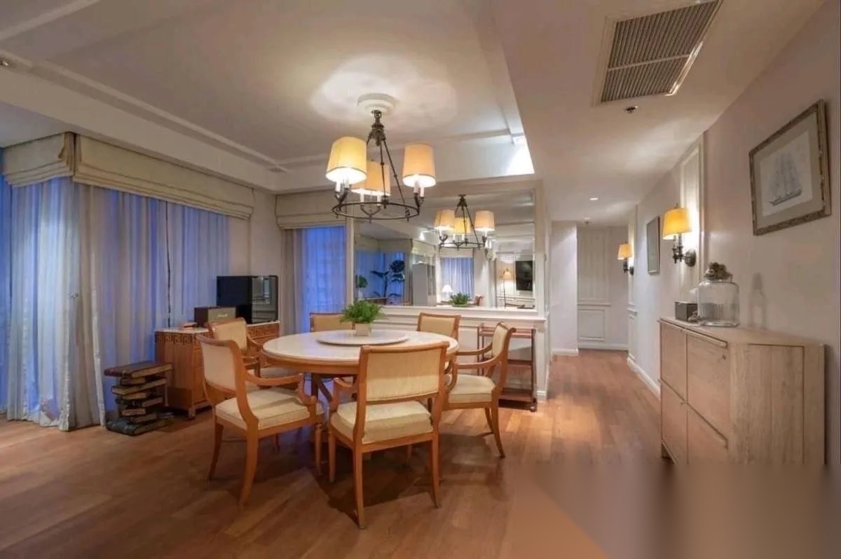 2 Bedroom Condo for sale at Langsuan Ville — photo 2