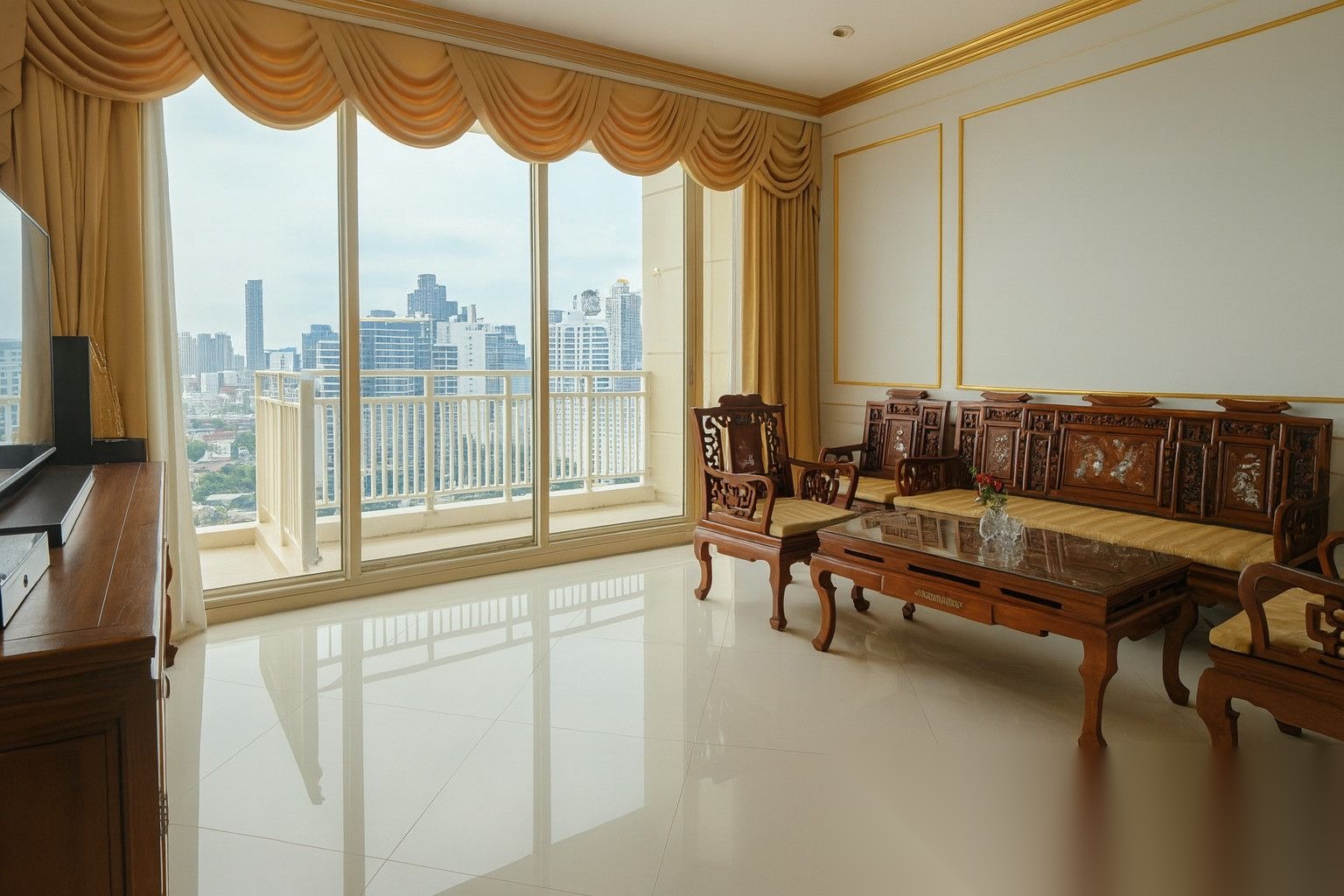 2 Bedroom Condo for sale at The Empire Place — photo 5