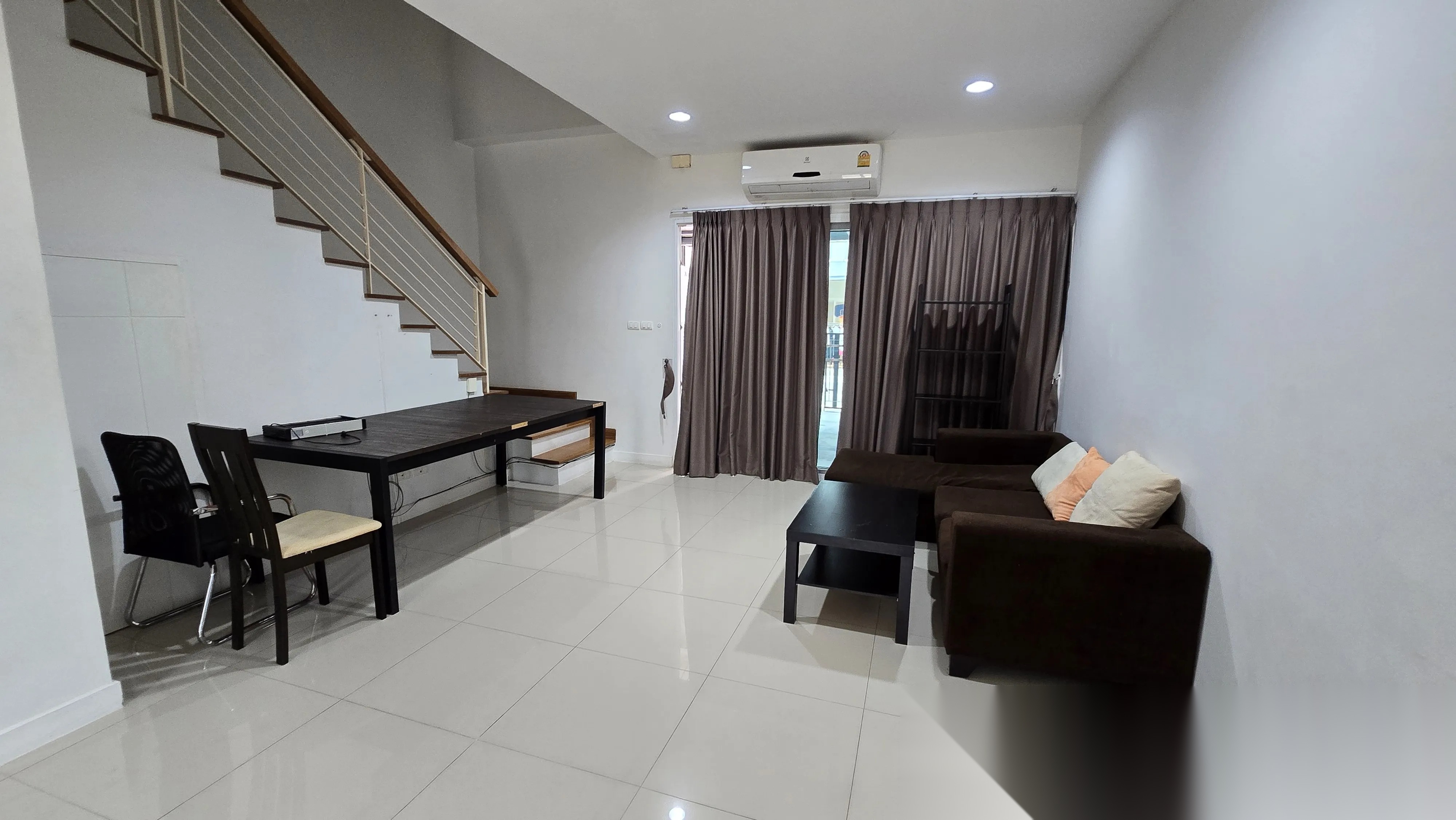 3 Bedroom Townhouse for sale at SPACE Ladprao - Mengjai — photo 1
