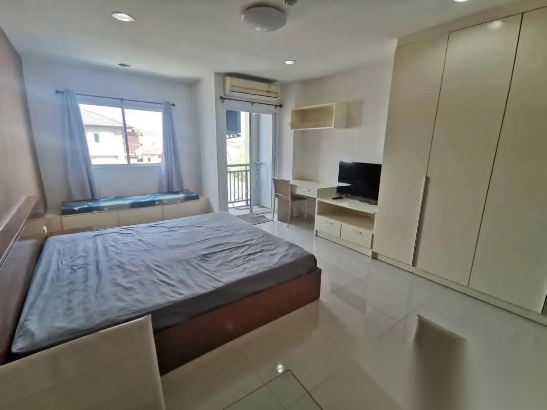 1 Bedroom Condo for sale at Metha Place at Ratchada — photo 1
