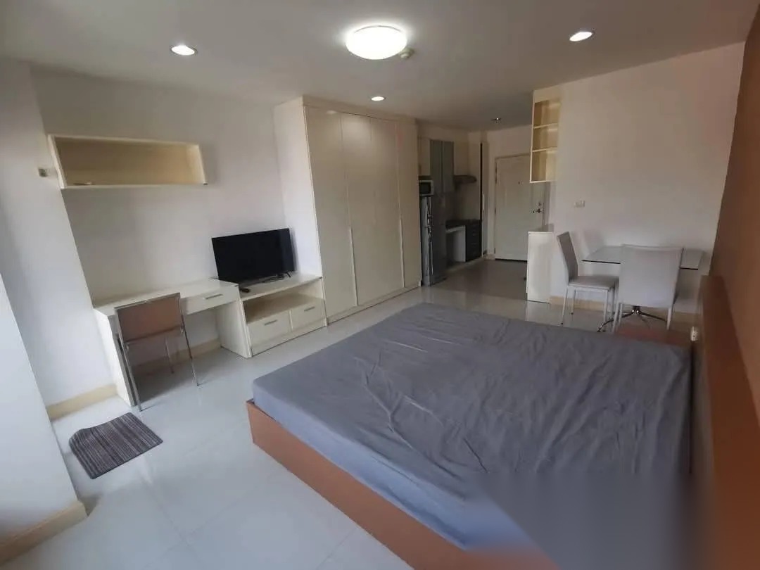 1 Bedroom Condo for sale at Metha Place at Ratchada — photo 5