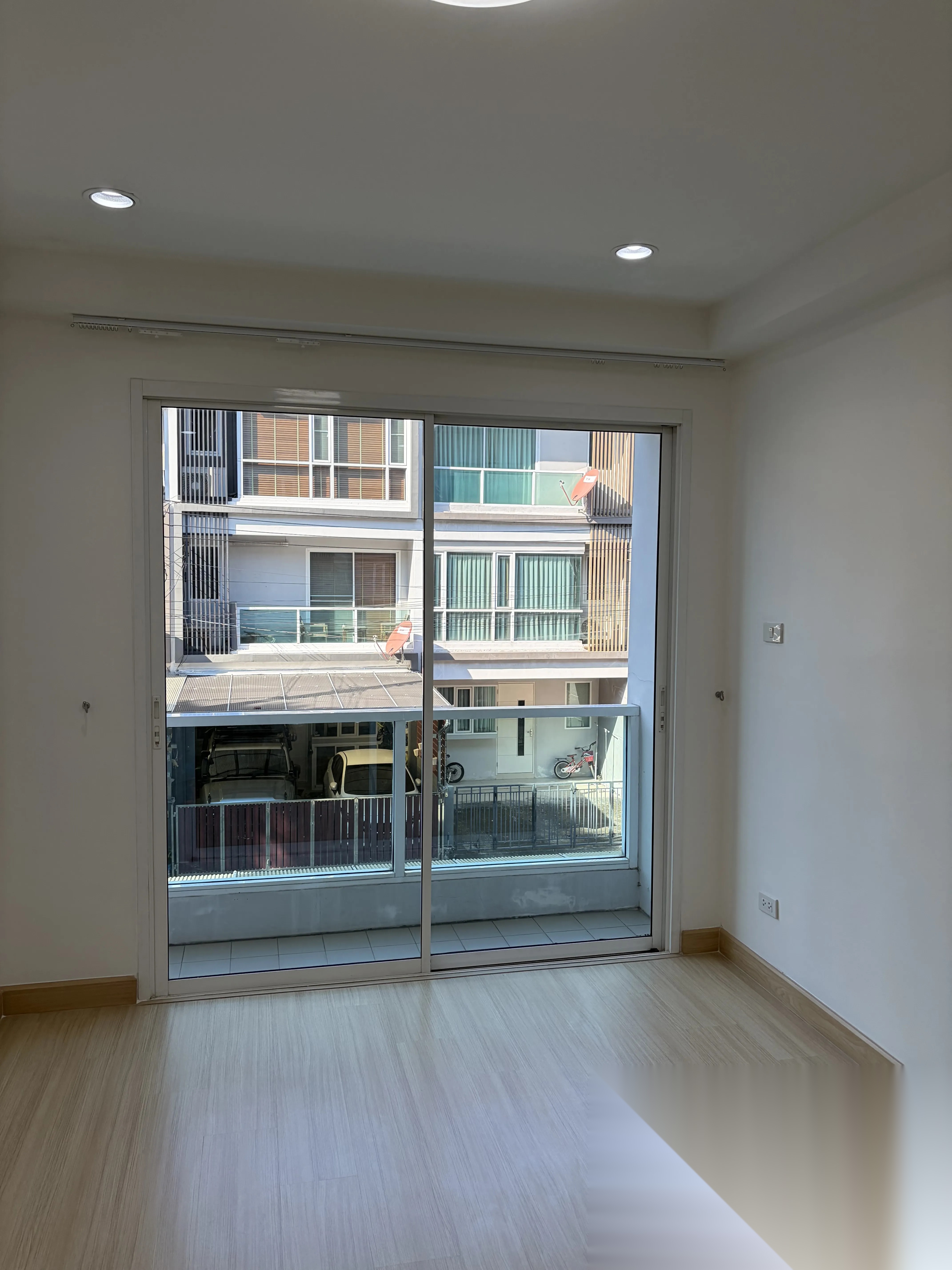 3 Bedroom Townhouse for sale at The iBox — photo 4