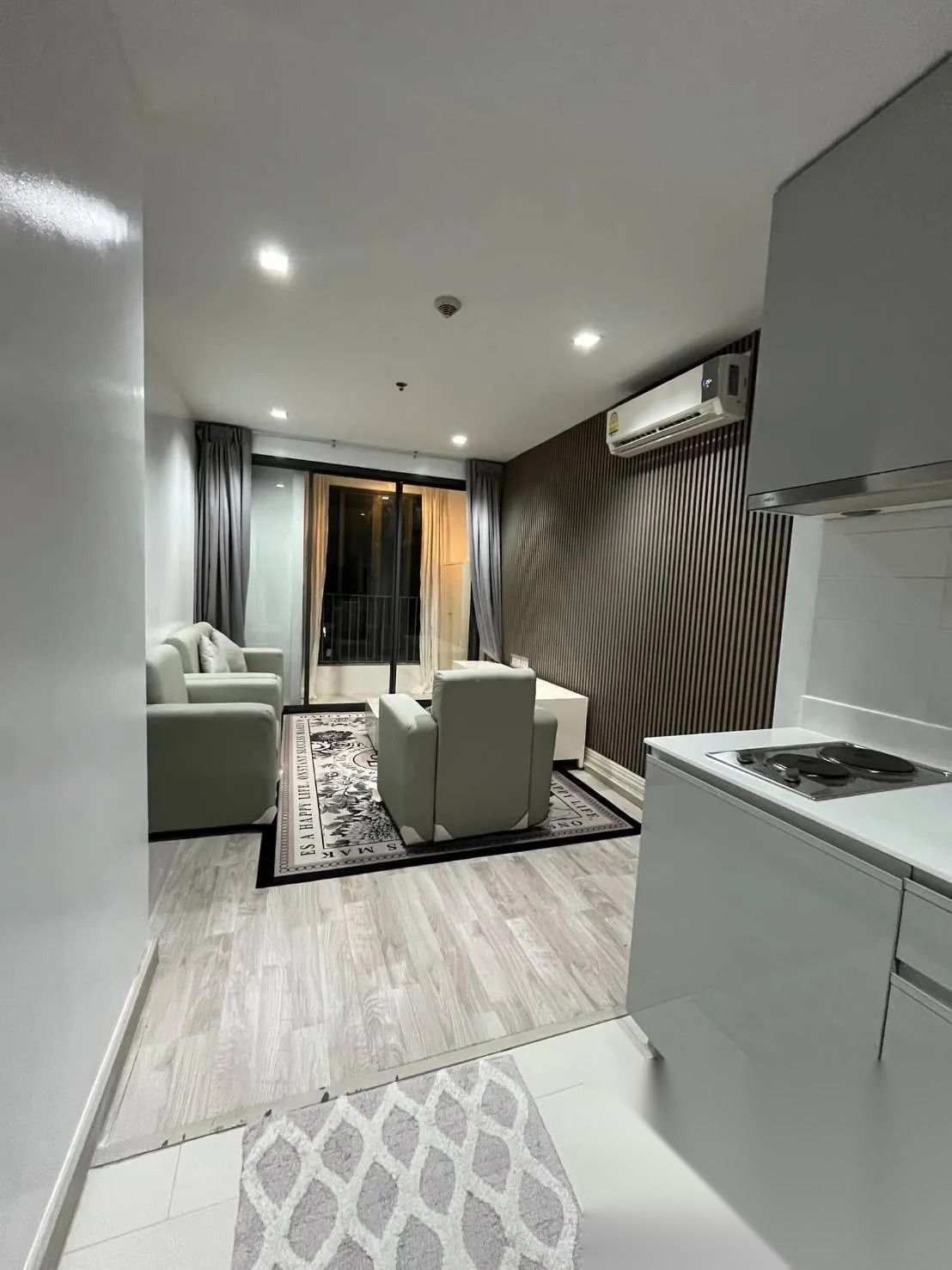 2 Bedroom Condo for sale at Ideo Mobi Rama 9 — photo 2