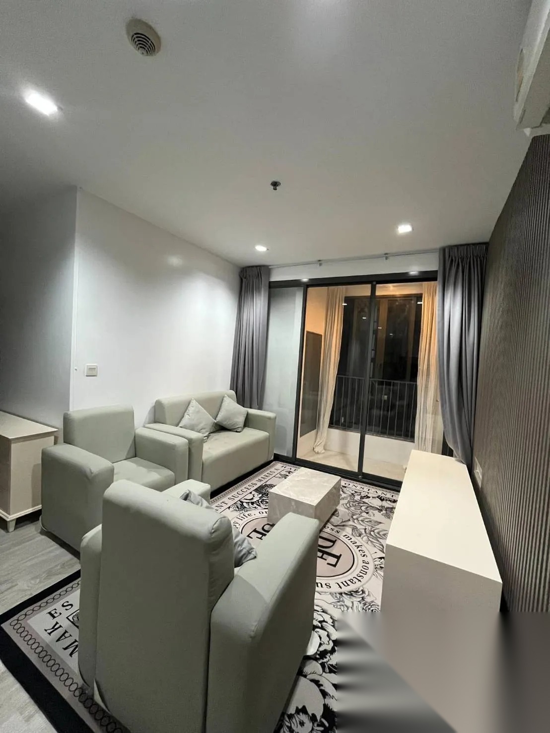 2 Bedroom Condo for sale at Ideo Mobi Rama 9 — photo 3