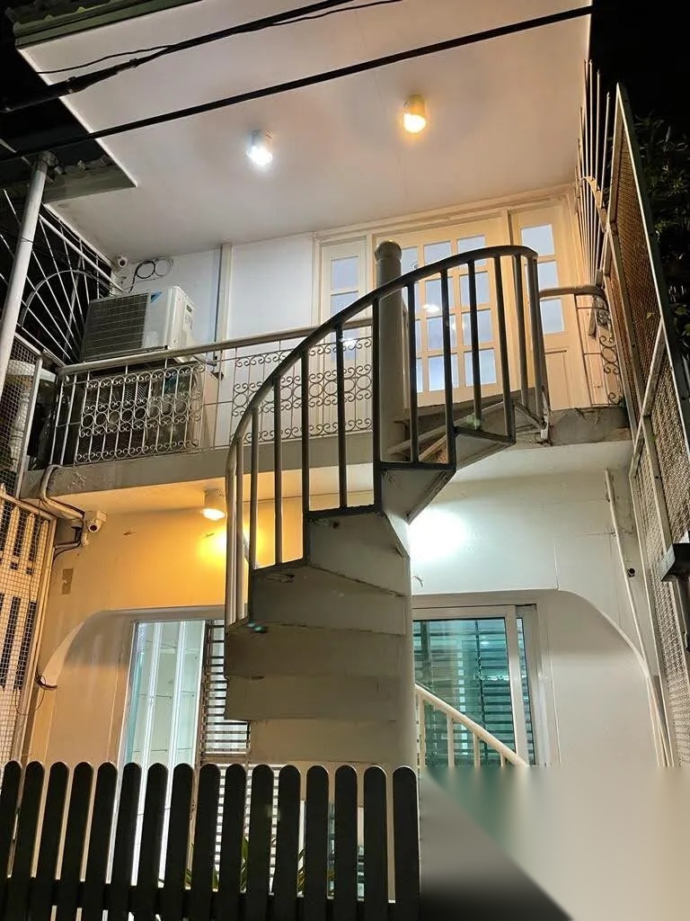 Ekkamai Townhouse 7 minutes walk to Ekkamai/Phra Khanon BTS — photo 3