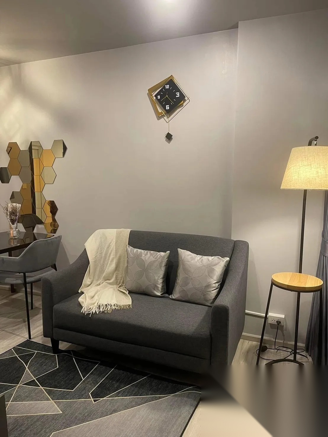 1 Bedroom Condo for sale at XT Huaikhwang — photo 1
