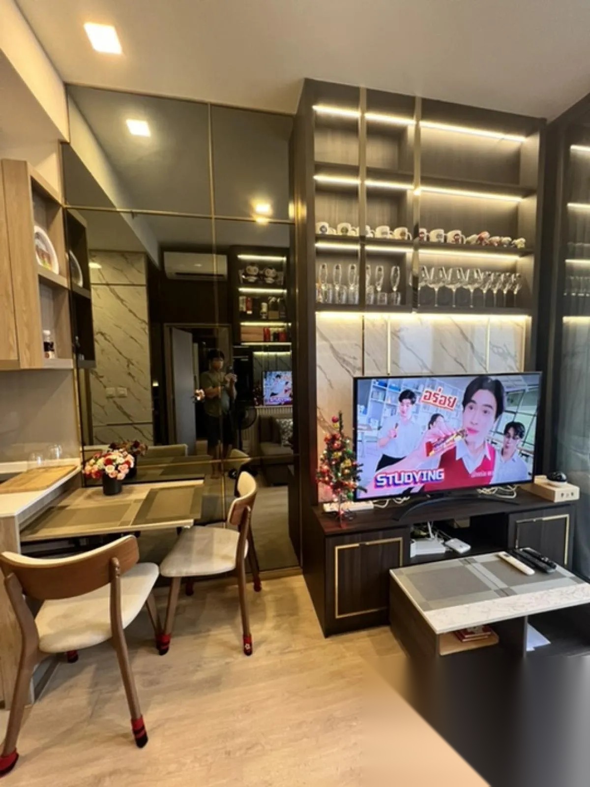 1 Bedroom Condo for sale at Centric Ratchayothin — photo 3