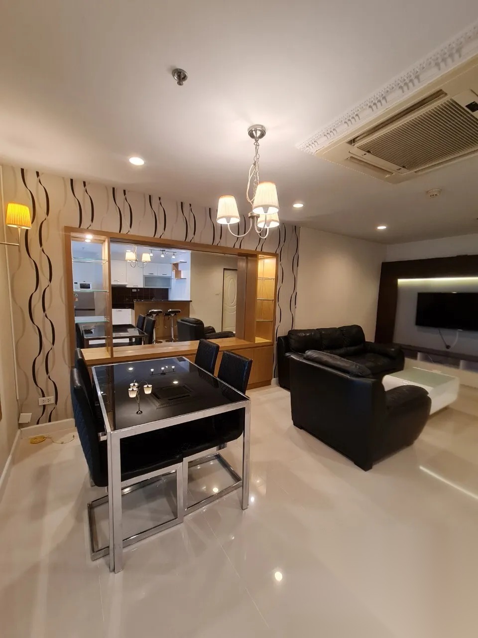 Studio Condo for sale at Sukhumvit Living Town — photo 4