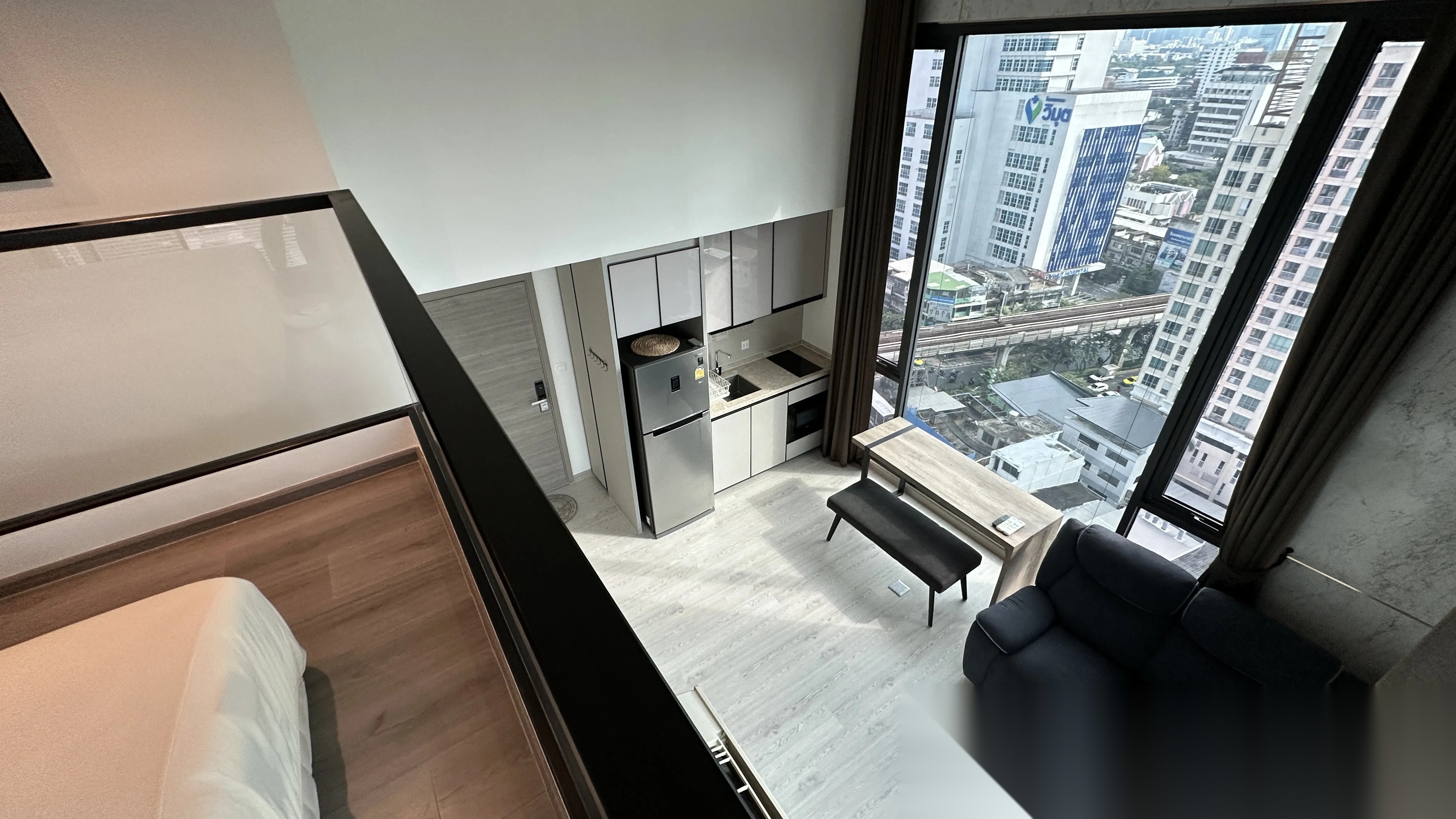 1 Bedroom Condo for sale at The Reserve Phahol-Pradipat — photo 4