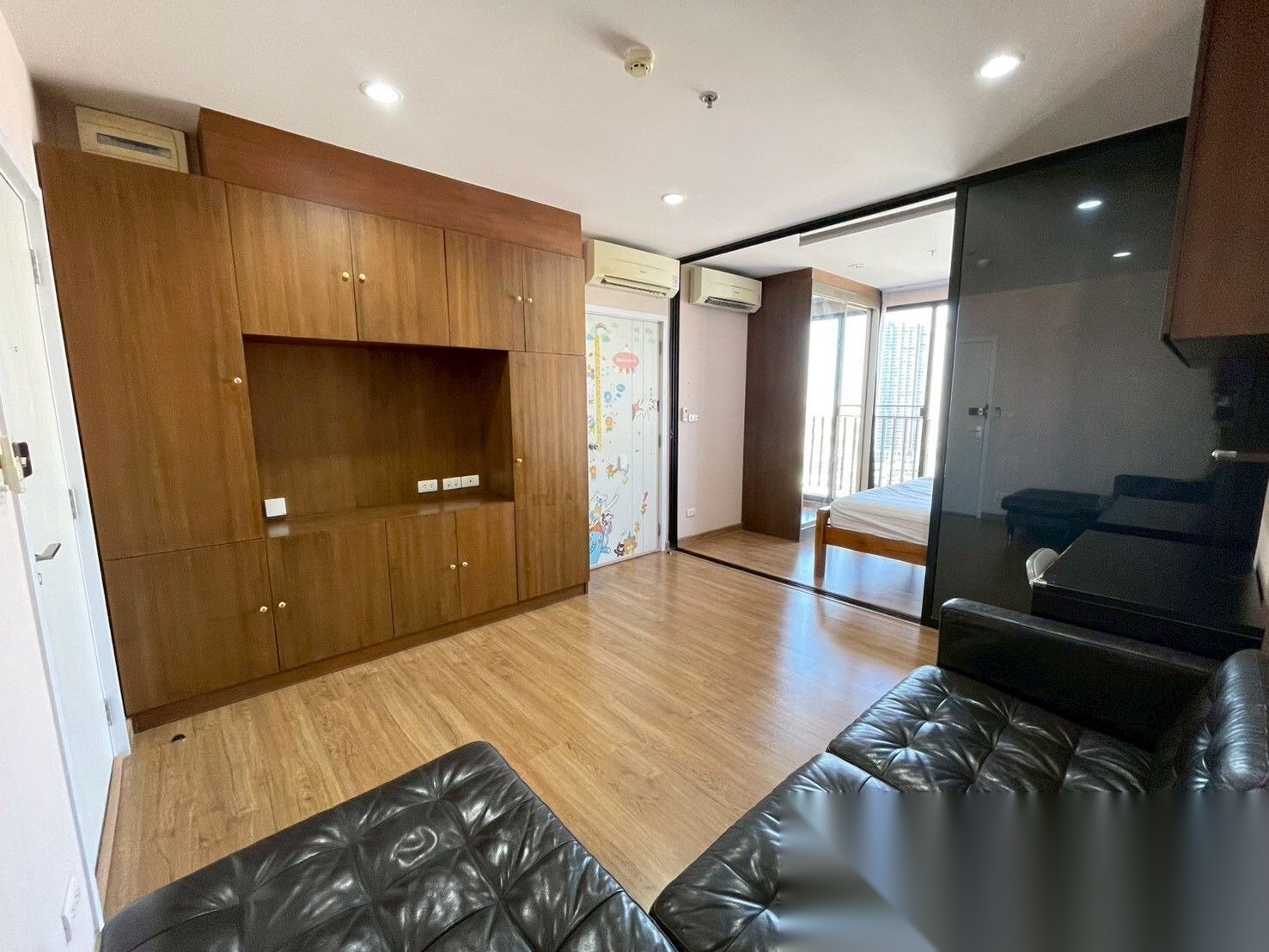 1 Bedroom Condo for sale at The Tree Interchange — photo 5