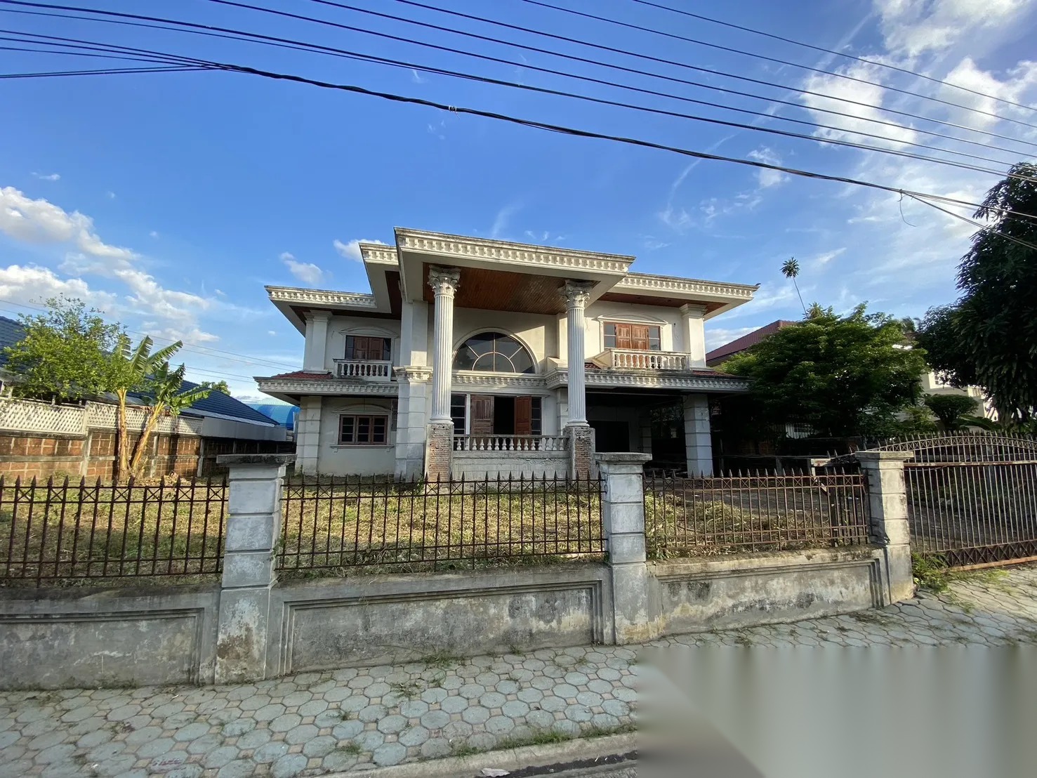 5 Bedroom House for sale at Villa Royale — photo 2
