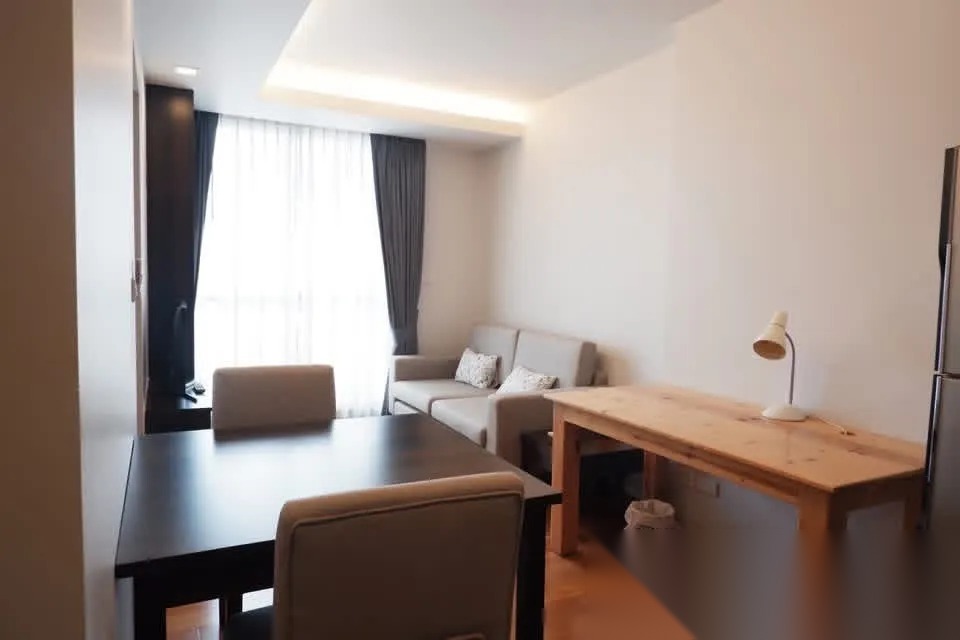 1 Bedroom Condo for sale at Focus Ploenchit — photo 2