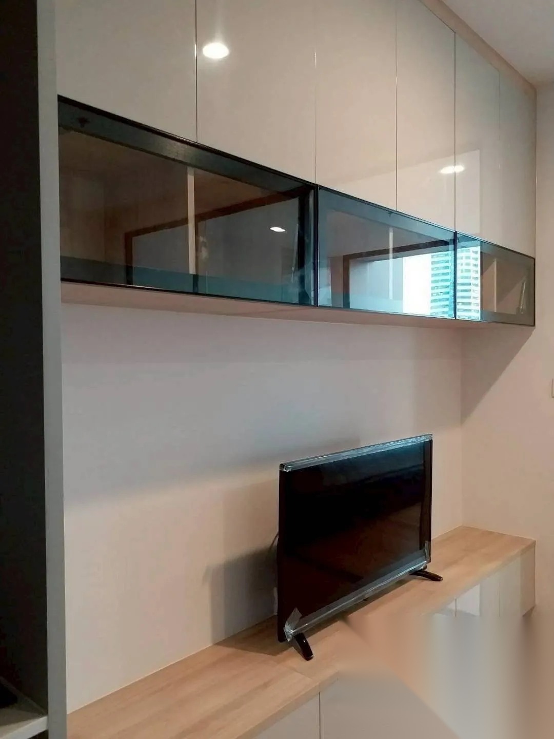 1 Bedroom Condo for sale at Noble Revo Silom — photo 3