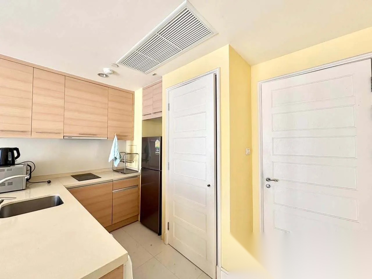 1 Bedroom Condo for sale at Aguston Sukhumvit 22 — photo 4