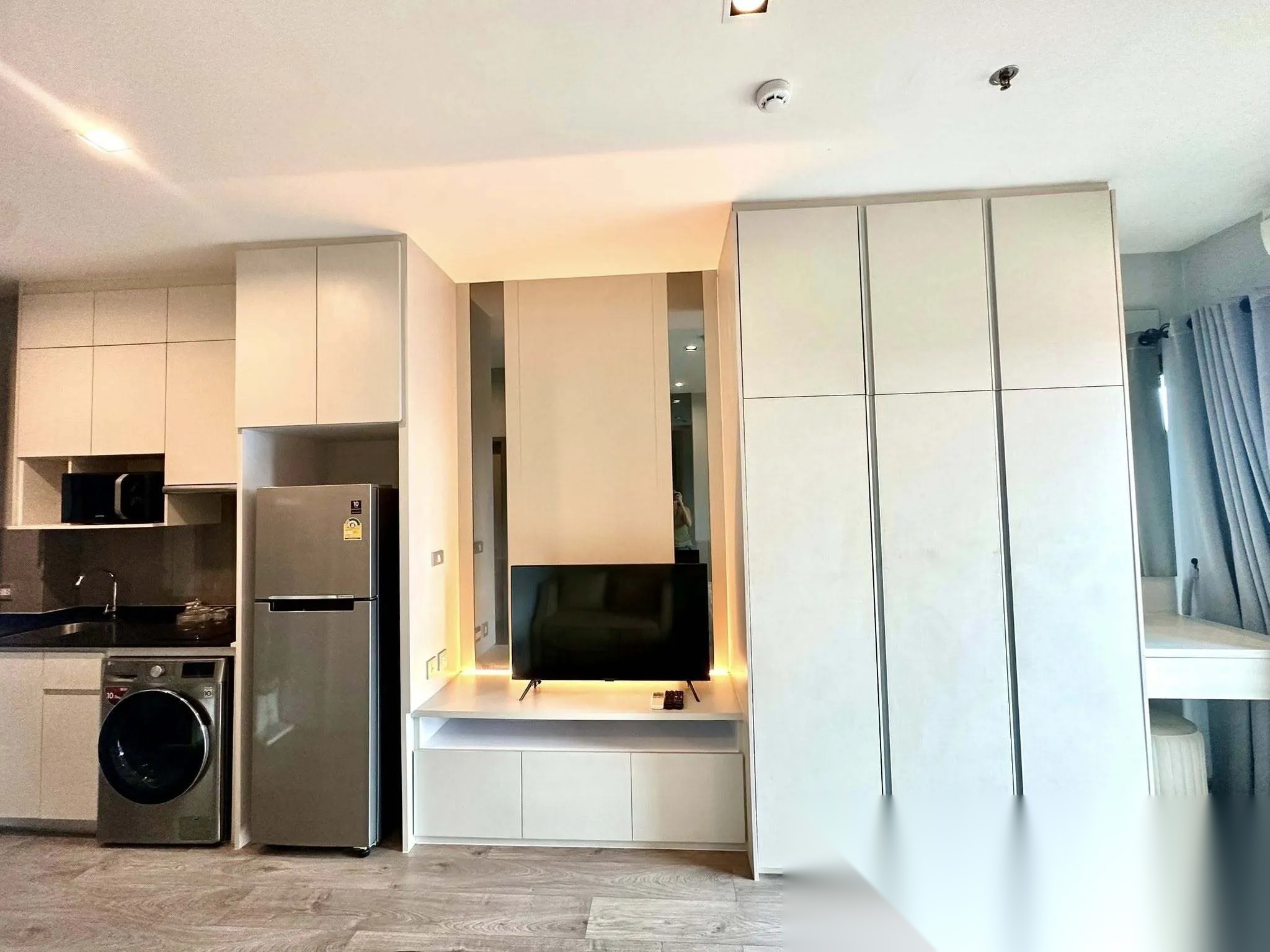 Studio Condo for sale at Whizdom Avenue Ratchada - Ladprao — photo 3