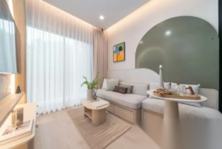 Studio Condo for sale at Reference Sathorn - Wongwianyai — photo 4
