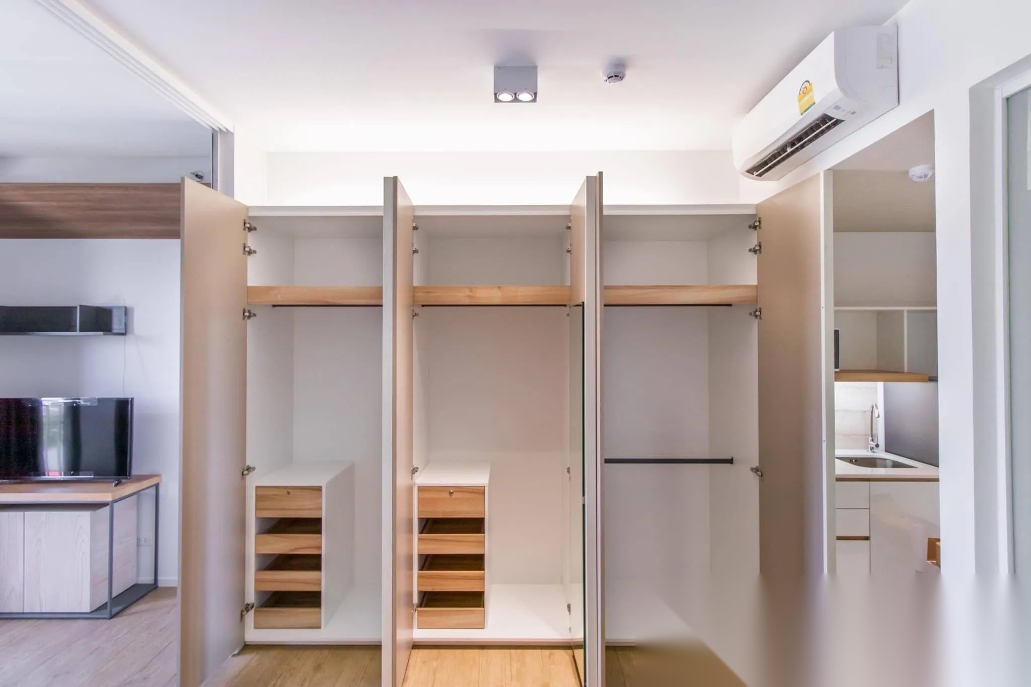 1 Bedroom Condo for sale at Triple Y Residence — photo 4