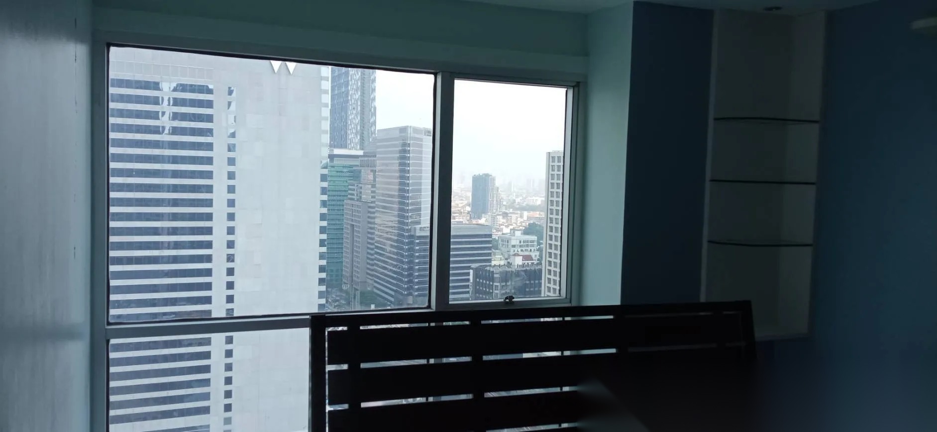 1 Bedroom Condo for sale at Silom Suite — photo 1
