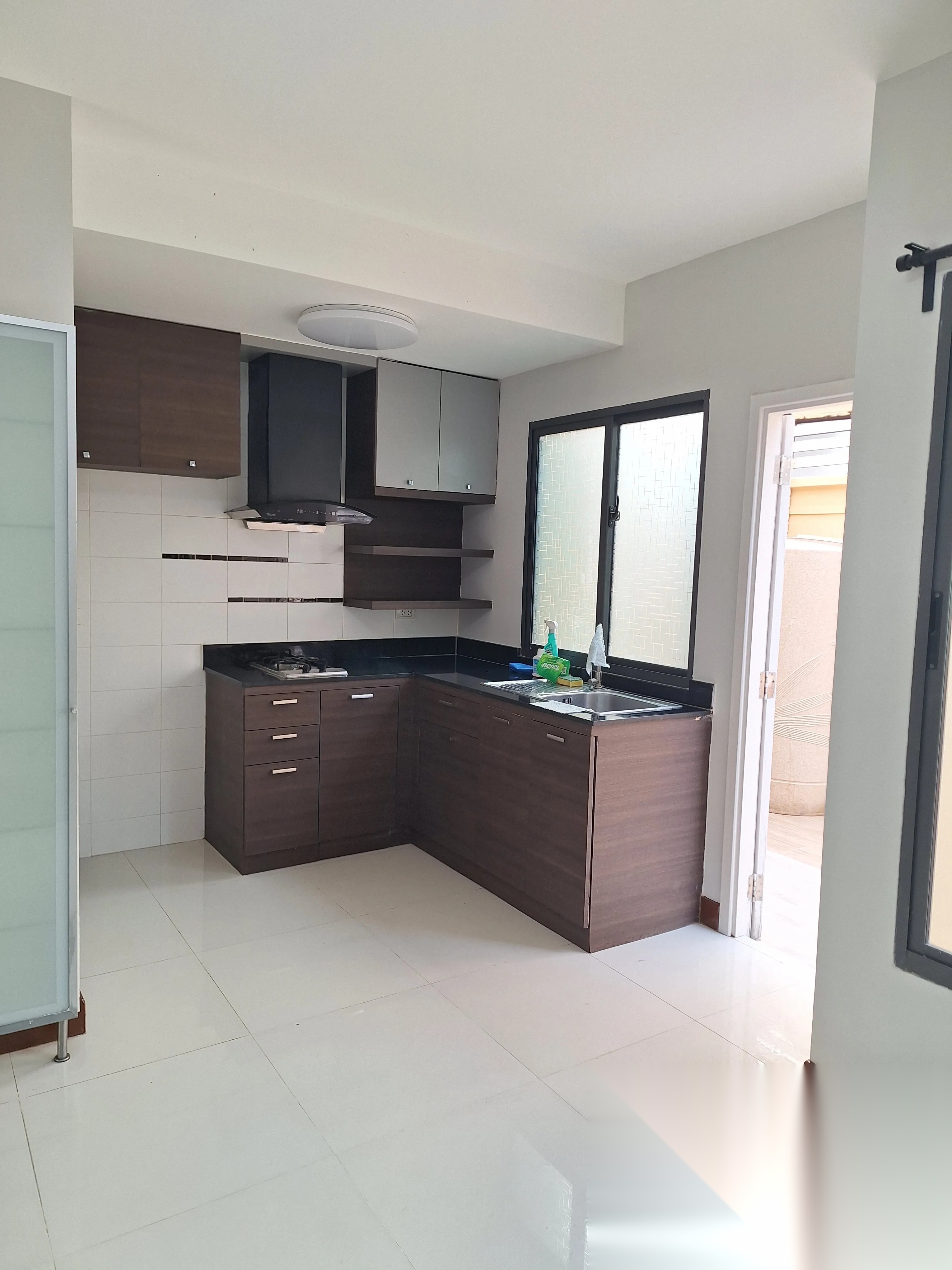 4 Bedroom Townhouse for sale at The Private Sukhumvit 77 — photo 3