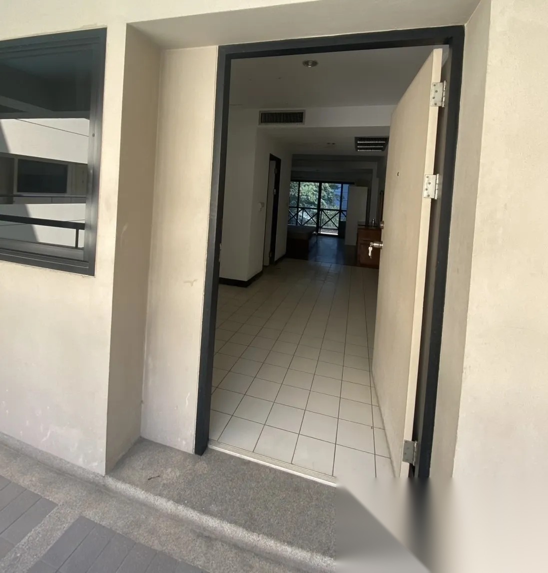 1 Bedroom Condo for sale at Baan Yuppayong — photo 1