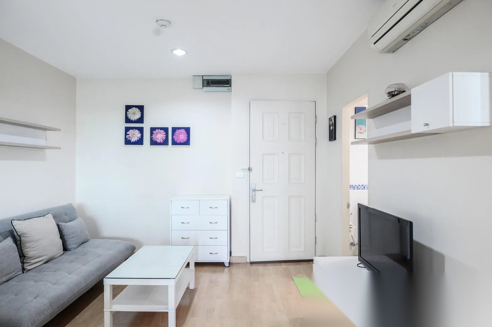 1 Bedroom Condo for sale at Life At Phahon - Ari — photo 1