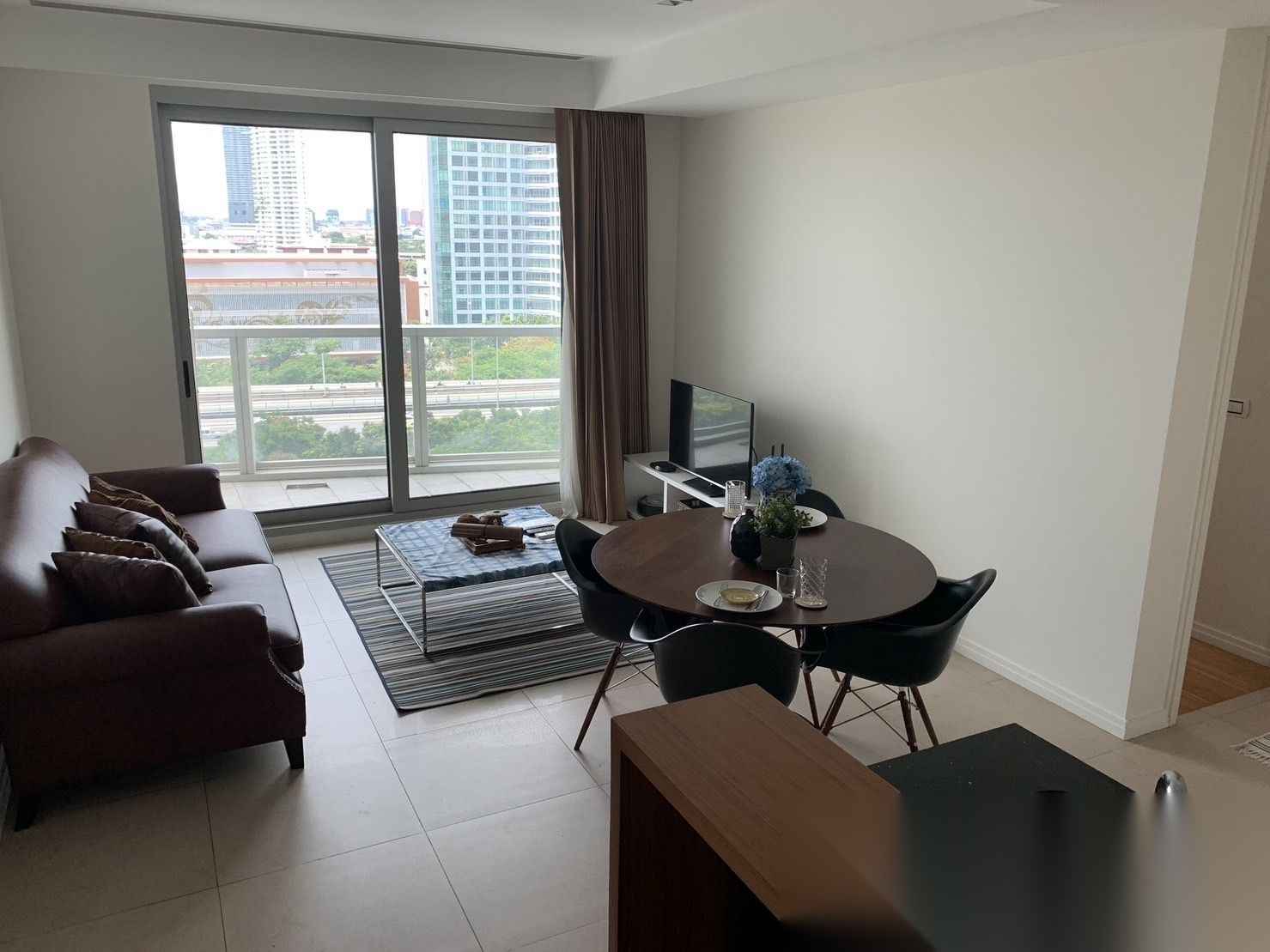 2 Bedroom Condo for sale at The River by Raimon Land — photo 2