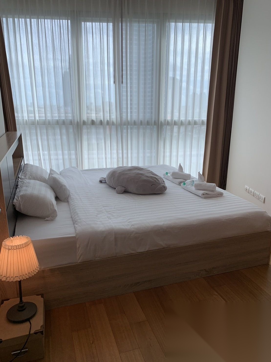 2 Bedroom Condo for sale at The River by Raimon Land — photo 4