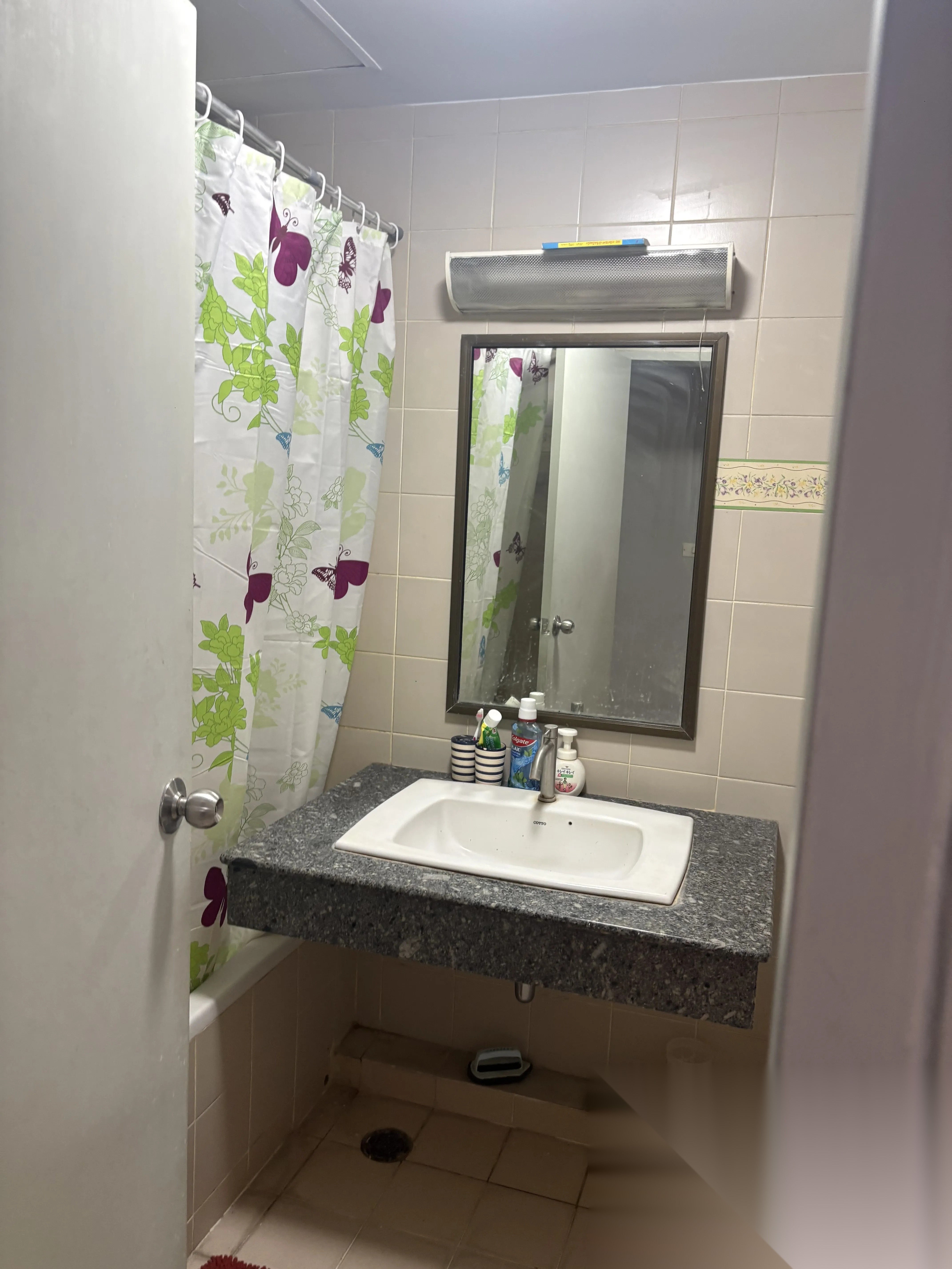 2 Bedroom Condo for sale at Klongjan Place — photo 4