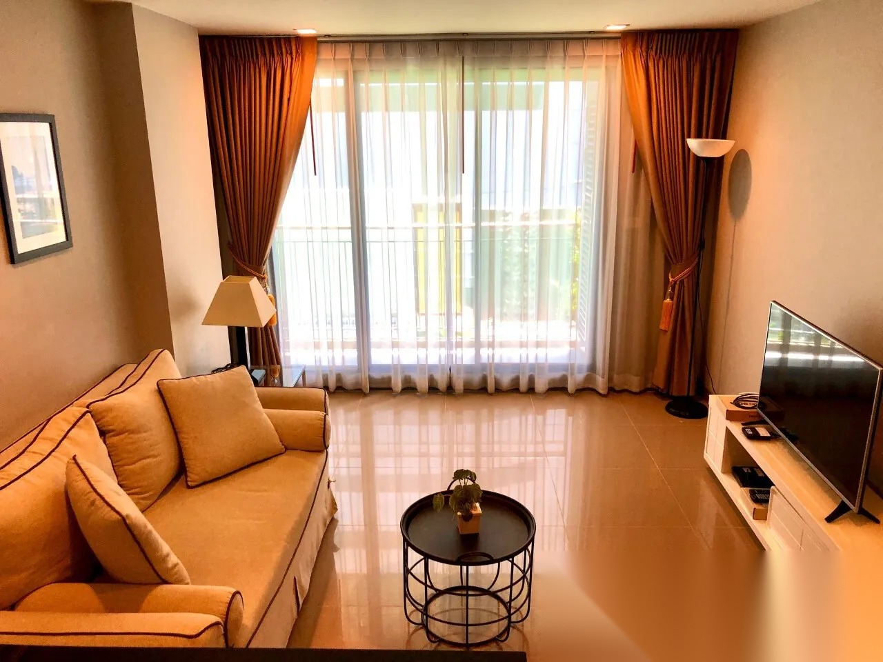 1 Bedroom Condo for sale at Mirage Sukhumvit 27 — photo 4