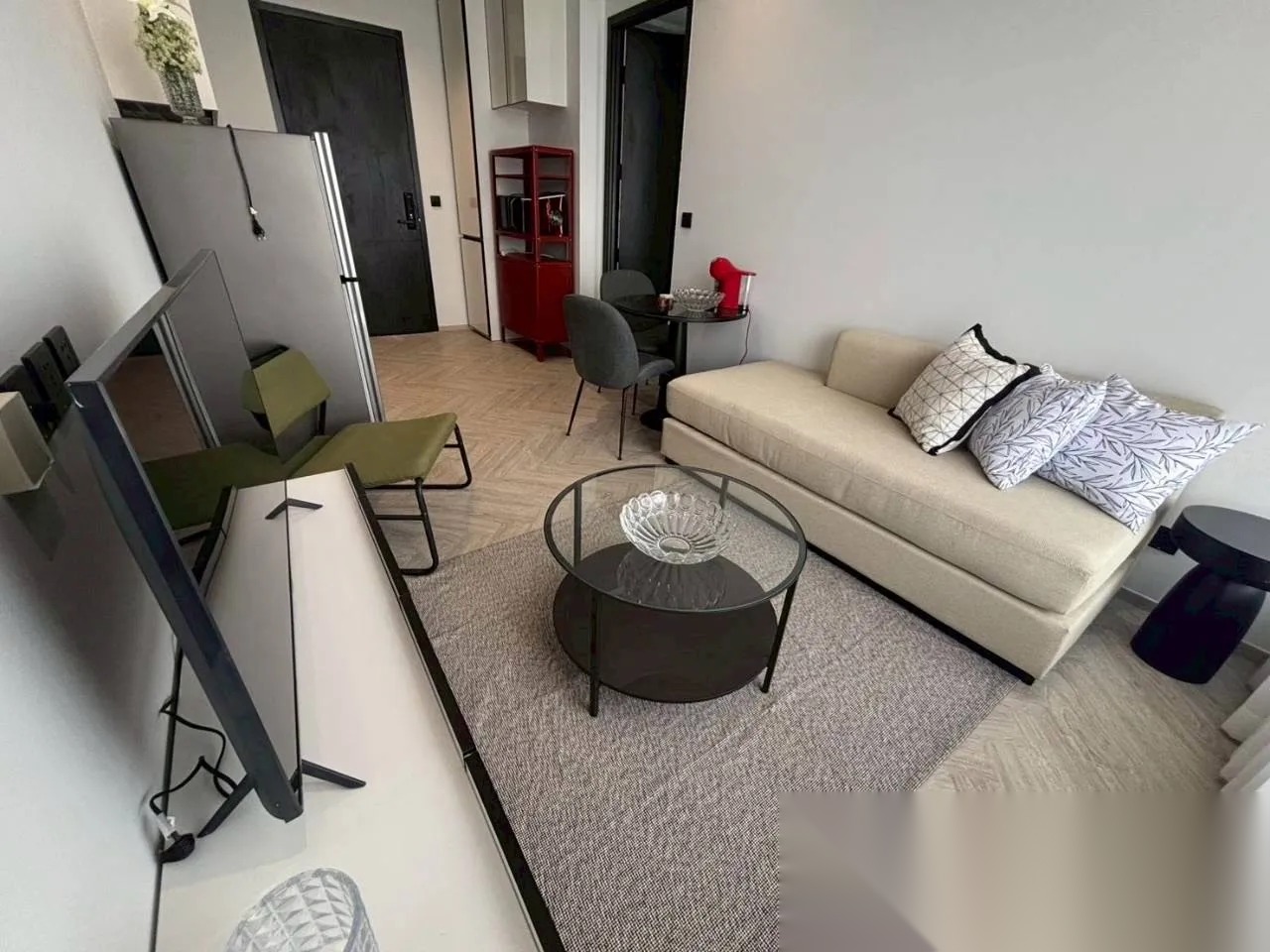 1 Bedroom Condo for sale at Chapter Charoennakorn-Riverside — photo 1