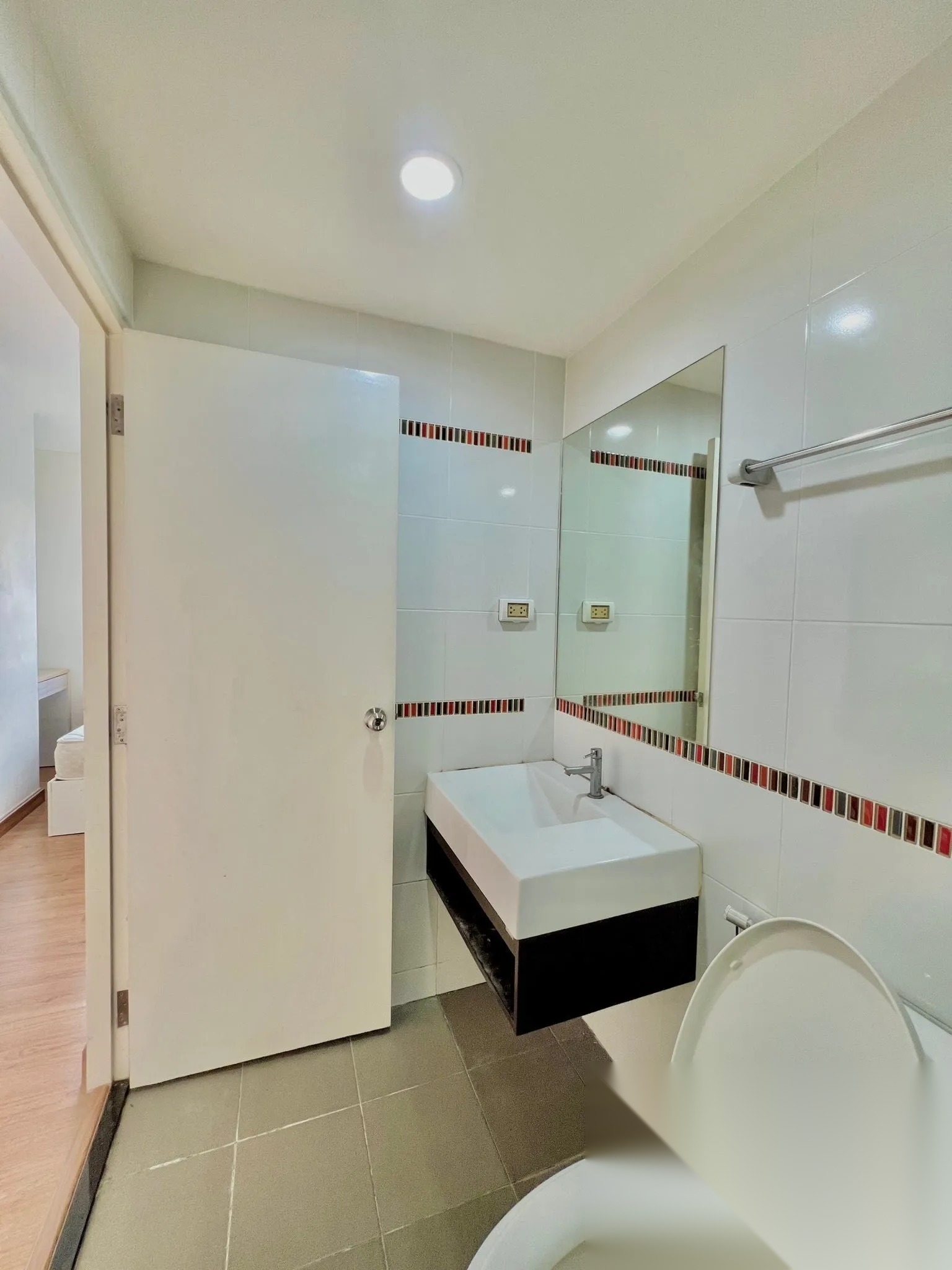 1 Bedroom Condo for sale at August Condo Charoenkrung 80 — photo 4