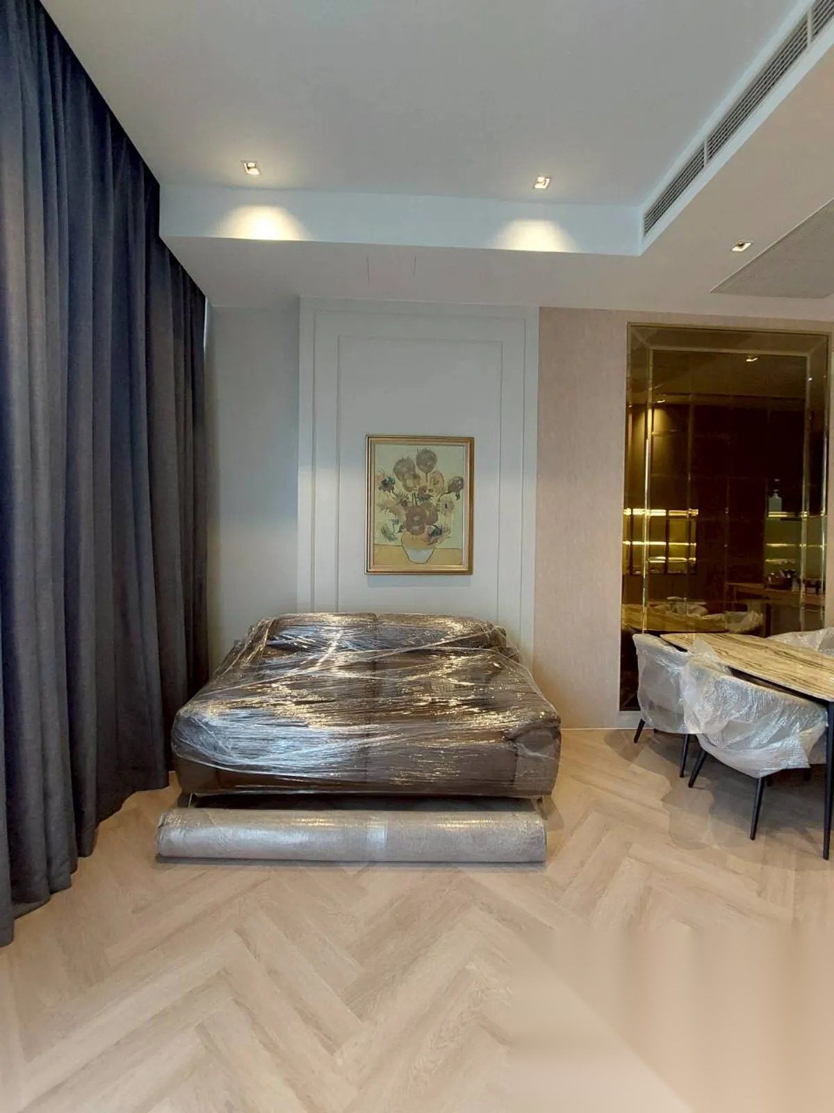 2 Bedroom Condo for sale at Ashton Silom — photo 1
