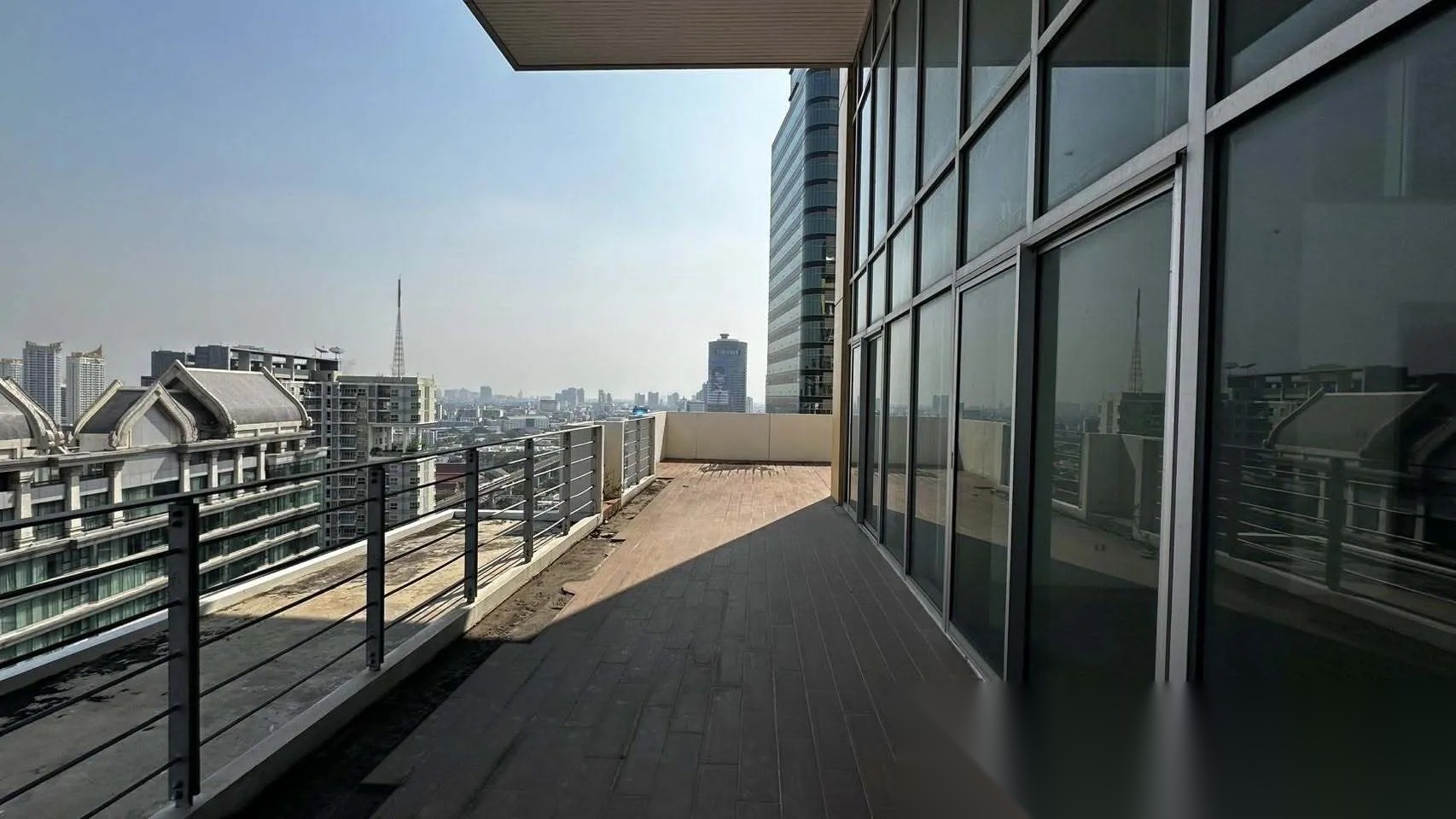 2 Bedroom Condo for sale at My Resort Bangkok — photo 3