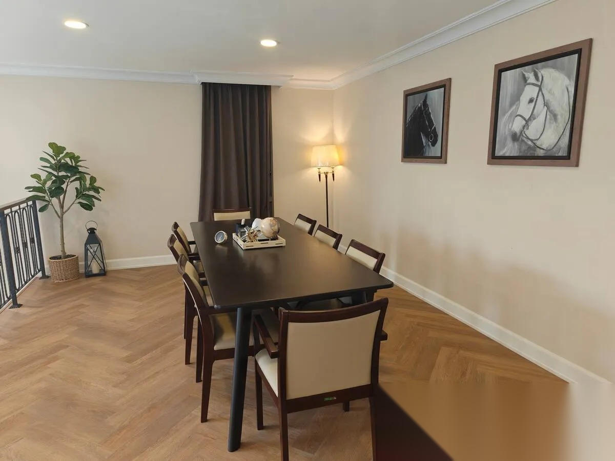 4 Bedroom House for sale at 749 Residence — photo 2