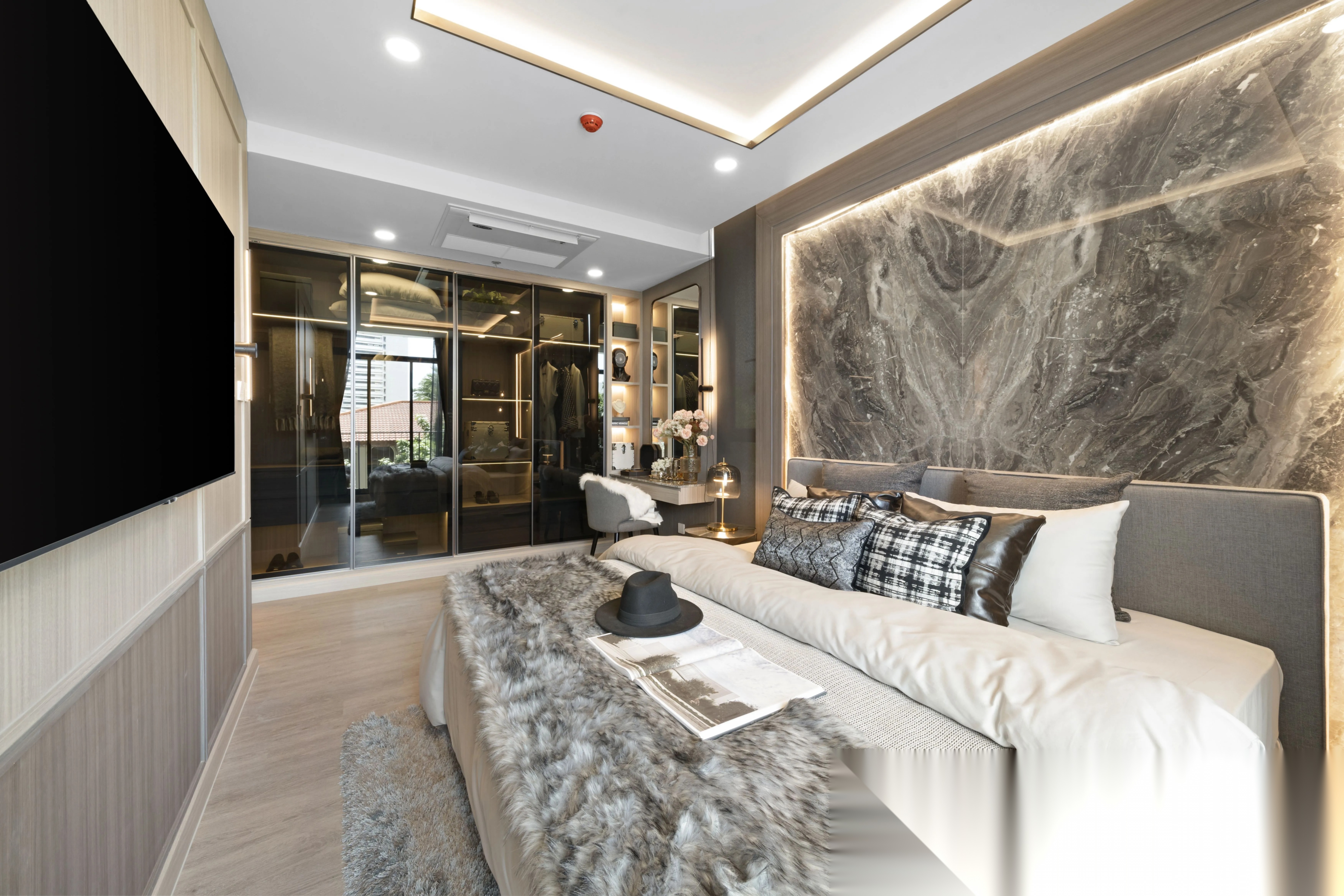 3 Bedroom Condo for sale at Supalai Premier Samsen - Ratchawat — photo 1