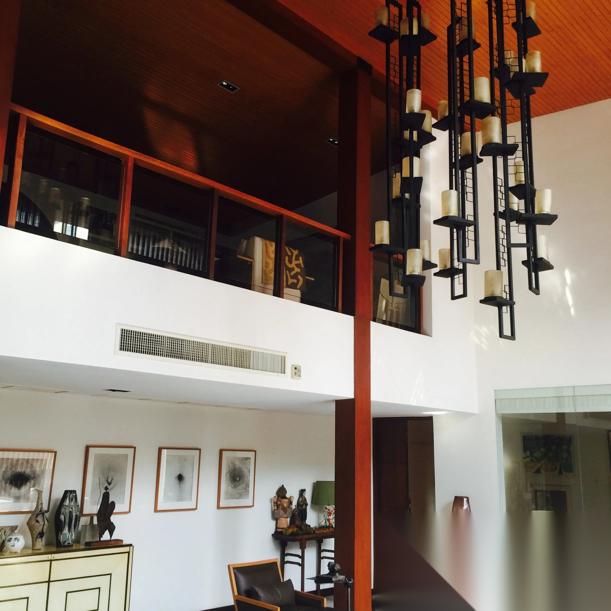 A 1960's Architectural Renovated House for Sale — photo 1