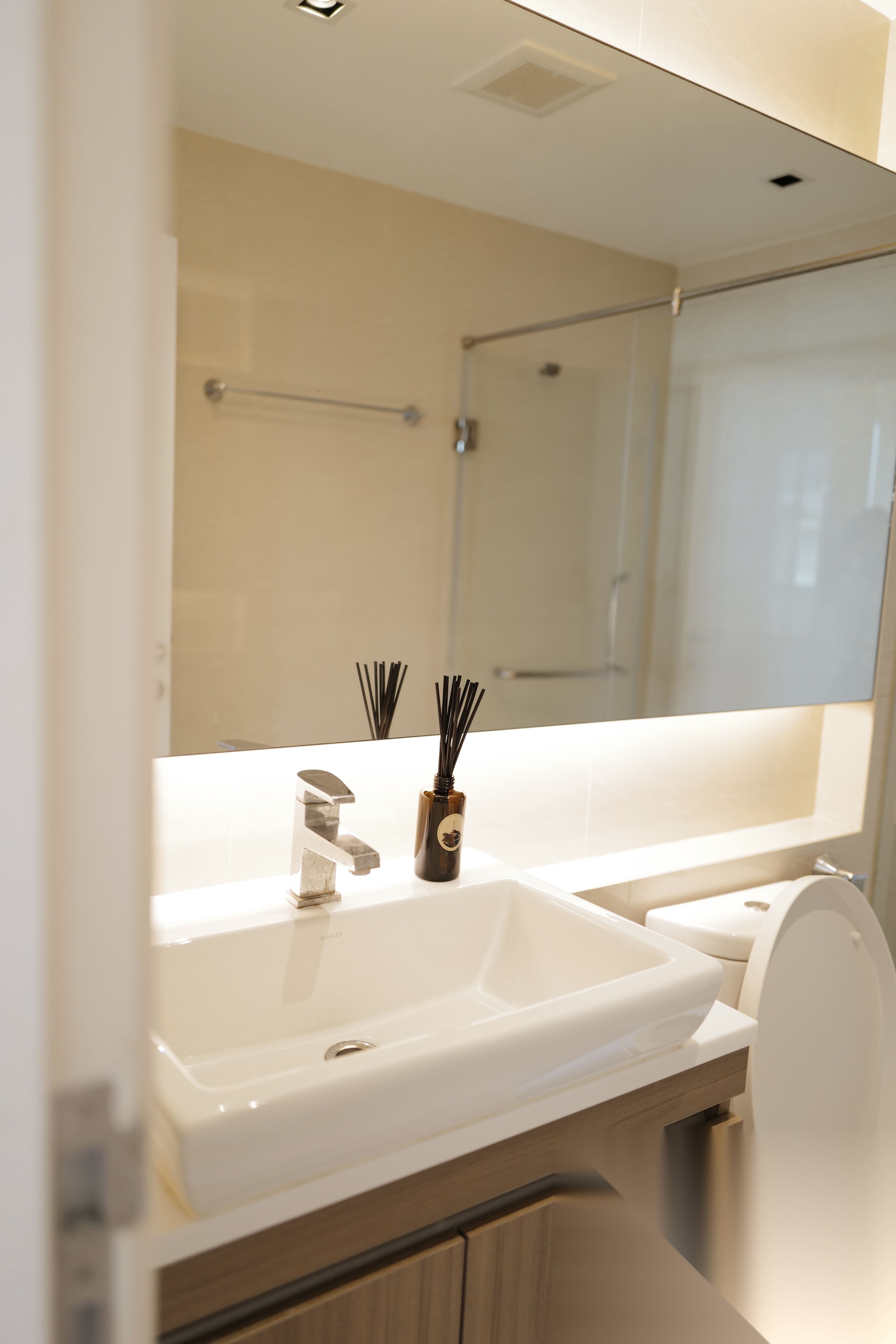 Studio Condo for sale at Vtara Sukhumvit 36 — photo 5