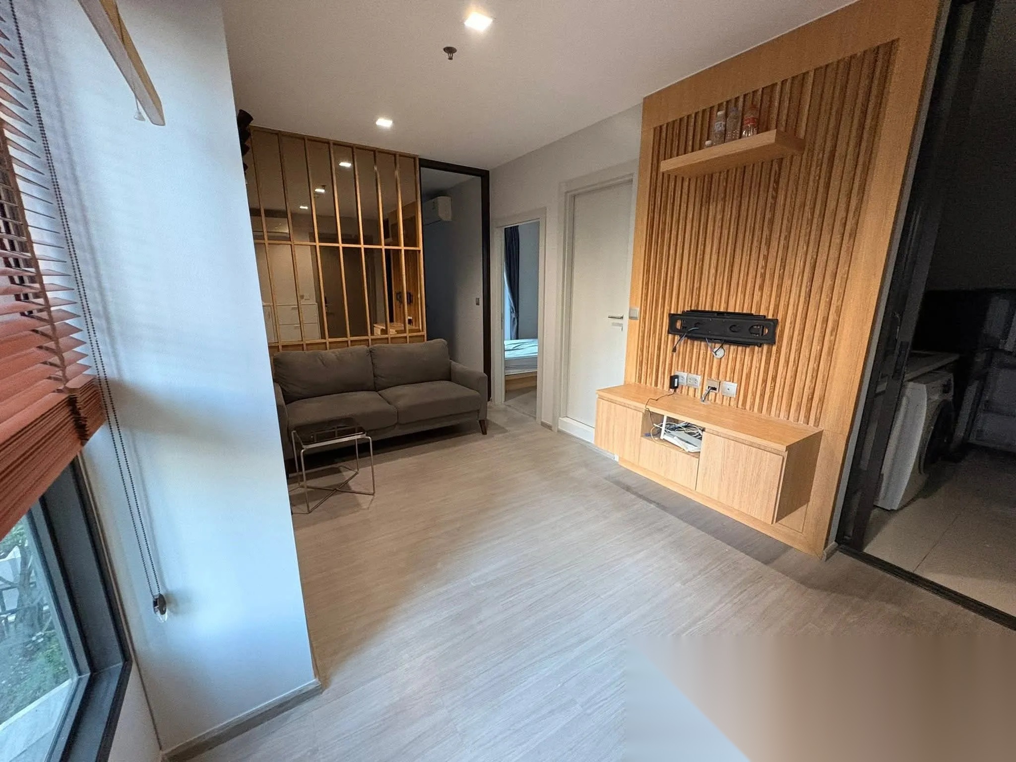 2 Bedroom Condo for sale at Life Asoke Rama 9 — photo 2