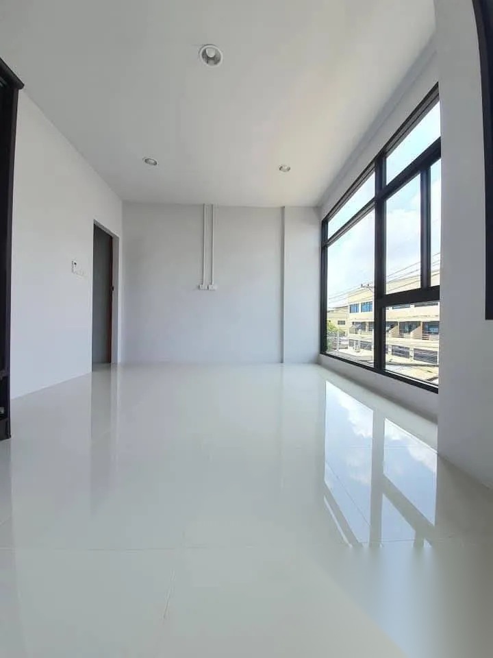 4 Bed House · Suan Luang, bangkok — photo 5