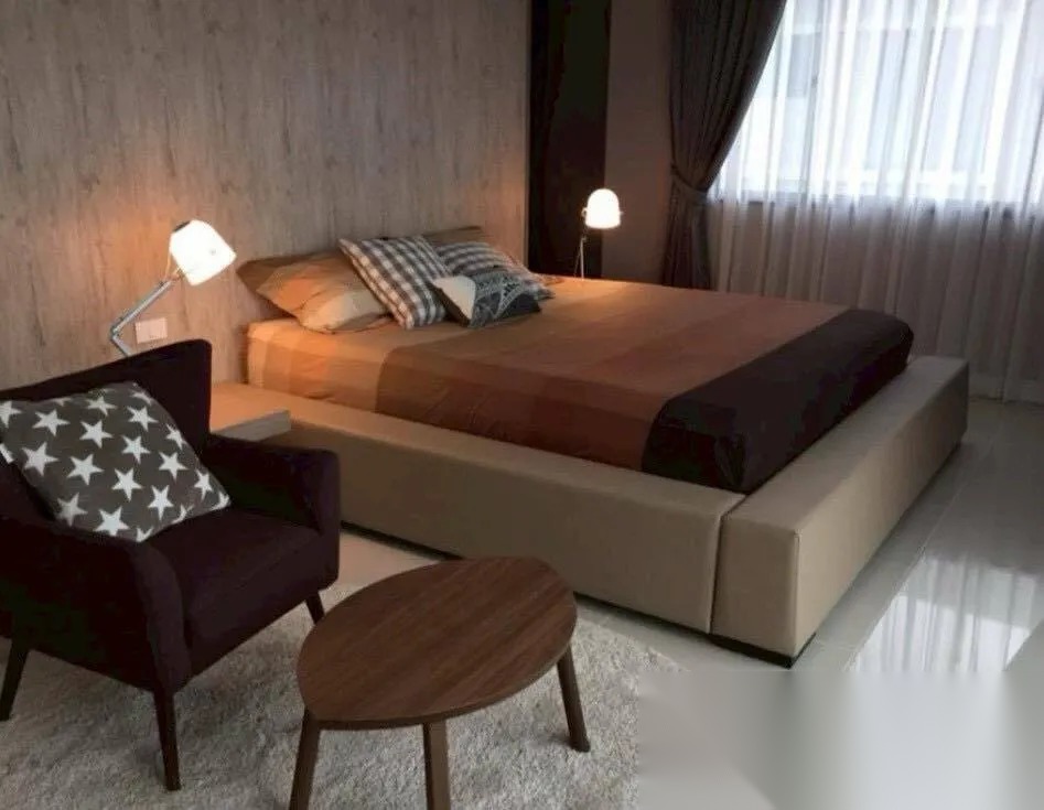 6 Bedroom House for sale at The Palm Pattanakarn — photo 1